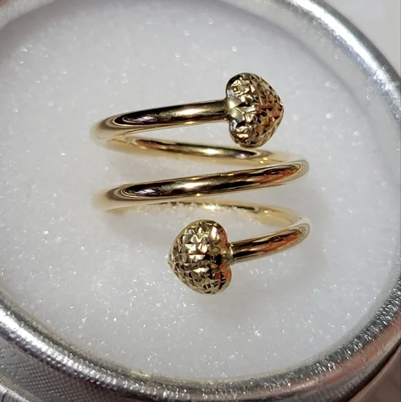 Real 18k Gold Spiral Ring Size 6 - Picture 3 of 6
